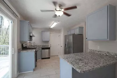 2284 Cypress Point Way, Lithonia, GA 30058 - Photo 14