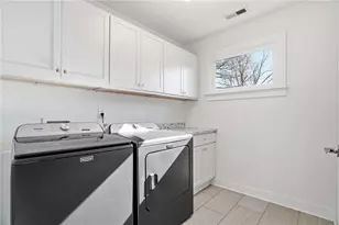 210 S Howard St SE, Atlanta, GA 30317 - Photo 32