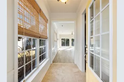 6513 Bradford Court, Hoschton, GA 30548 - Photo 2