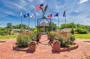 56 Edith Ct, Statham, GA 30666 - Photo 8