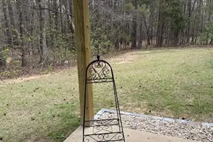 8590 Kencrest Dr, Winston, GA 30187 - Photo 6