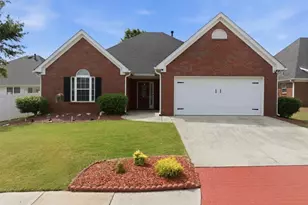 1421 Empress Dr, McDonough, GA 30253 - Photo 2