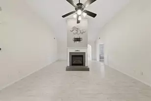 1421 Empress Dr, McDonough, GA 30253 - Photo 8