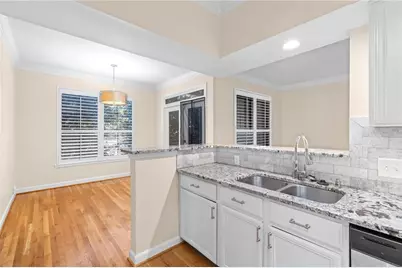 3777 Peachtree Road NE #1529, Atlanta, GA 30319 - Photo 12