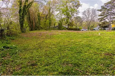 2132 Larchwood Road SW, Atlanta, GA 30310 - Photo 2