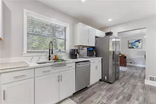 2276 Skyline Dr, Gainesville, GA 30501 - Photo 10