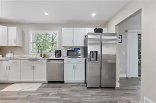 2276 Skyline Dr, Gainesville, GA 30501 - Photo 12