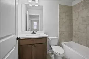 7950 Laurel Creek Dr, Suwanee, GA 30024 - Photo 26