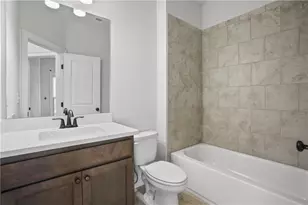 7950 Laurel Creek Dr, Suwanee, GA 30024 - Photo 24