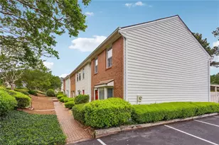 102 Holcomb Ferry Rd, Roswell, GA 30076 - Photo 1