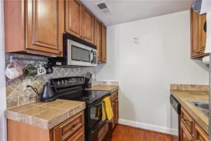 102 Holcomb Ferry Rd, Roswell, GA 30076 - Photo 12