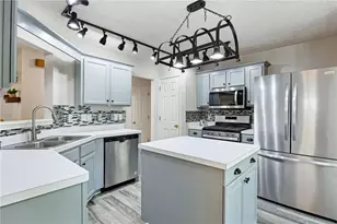 2010 Hidden Valley Dr SW, Marietta, GA 30008 - Photo 12