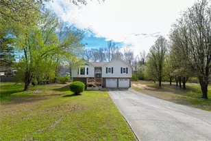 226 Breckenridge Dr, Powder Springs, GA 30127 - Photo 2