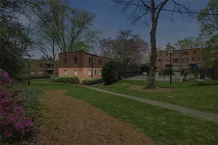 1381 Normandy Dr NE, Atlanta, GA 30306 - Photo 18