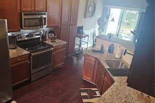 351 Creek Manor Way, Suwanee, GA 30024 - Photo 10