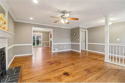 2230 Concord Square NE, Marietta, GA 30062 - Photo 4