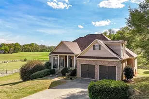 459 Waterford Dr, Cartersville, GA 30120 - Photo 2