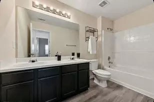 204 Fox Creek Blvd, Woodstock, GA 30188 - Photo 4