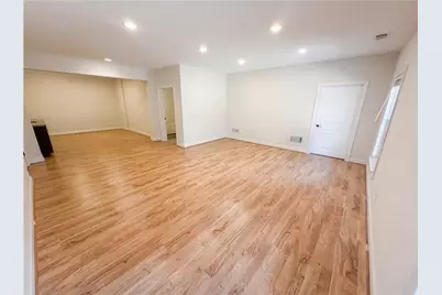 2295 Venture Drive, Marietta, GA 30062 - Photo 10