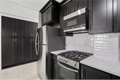 2285 Peachtree Road NE #604, Atlanta, GA 30309 - Photo 8