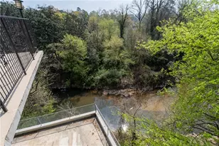 2285 Peachtree Rd NE, Atlanta, GA 30309 - Photo 16