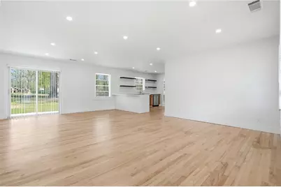 5542 Joeclay Drive, Stone Mountain, GA 30088 - Photo 4