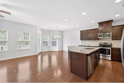 2899 Cooper Brook Drive, Snellville, GA 30078 - Photo 4