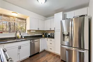 222 Hemlock Dr, Stockbridge, GA 30281 - Photo 10