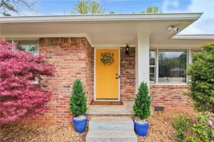 2081 S Akin Dr NE, Atlanta, GA 30345 - Photo 12