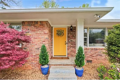 2081 S Akin Drive NE, Atlanta, GA 30345 - Photo 8