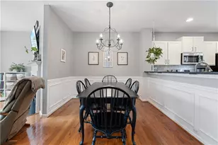 2879 Cross Creek Ct, Cumming, GA 30040 - Photo 8