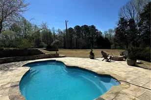 204 Lynn Ln, Canton, GA 30115 - Photo 2