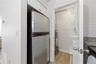 2657 Lenox Road NE, Atlanta, GA 30324 - Photo 14
