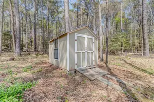 2005 Primrose Ln, Loganville, GA 30052 - Photo 12