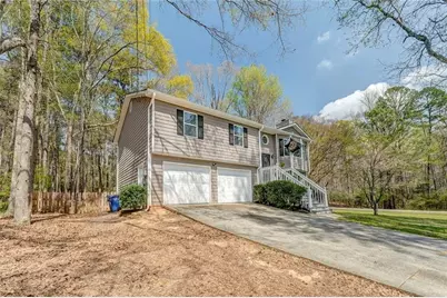 2005 Primrose Lane, Loganville, GA 30052 - Photo 4