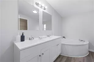 221 Friar Tuck Trail N, Murrayville, GA 30564 - Photo 18