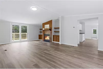 221 Friar Tuck Trail N, Murrayville, GA 30564 - Photo 4