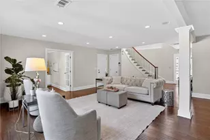 6955 Northgreen Dr, Sandy Springs, GA 30328 - Photo 6