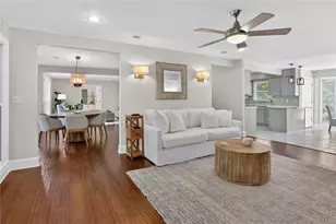 6955 Northgreen Dr, Sandy Springs, GA 30328 - Photo 10