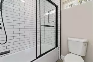 3230 Cedar Bluff Dr NE, Marietta, GA 30062 - Photo 20