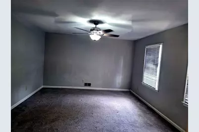 4722 Kenneth Drive SW, Lilburn, GA 30047 - Photo 10