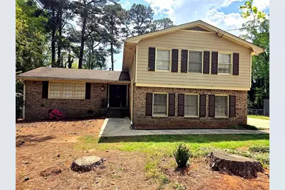 4722 Kenneth Drive SW, Lilburn, GA 30047 - Photo 1