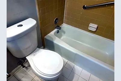 4722 Kenneth Drive SW, Lilburn, GA 30047 - Photo 14