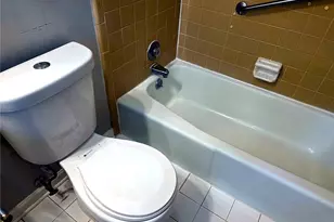 4722 Kenneth Dr SW, Lilburn, GA 30047 - Photo 14