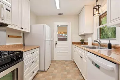 1020 Verdi Way, Clarkston, GA 30021 - Photo 16