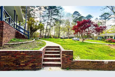 3276 Hickory Bluff Dr, Marietta, GA 30062 - Photo 2