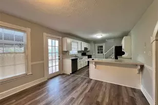 1626 Isham Dr, Lawrenceville, GA 30046 - Photo 8