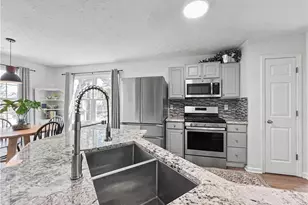 1906 Newpark Ct NW, Acworth, GA 30101 - Photo 8