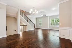 2262 Tenor Ln, Alpharetta, GA 30009 - Photo 8