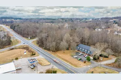 6911 Cleveland Highway #201D, Clermont, GA 30527 - Photo 10